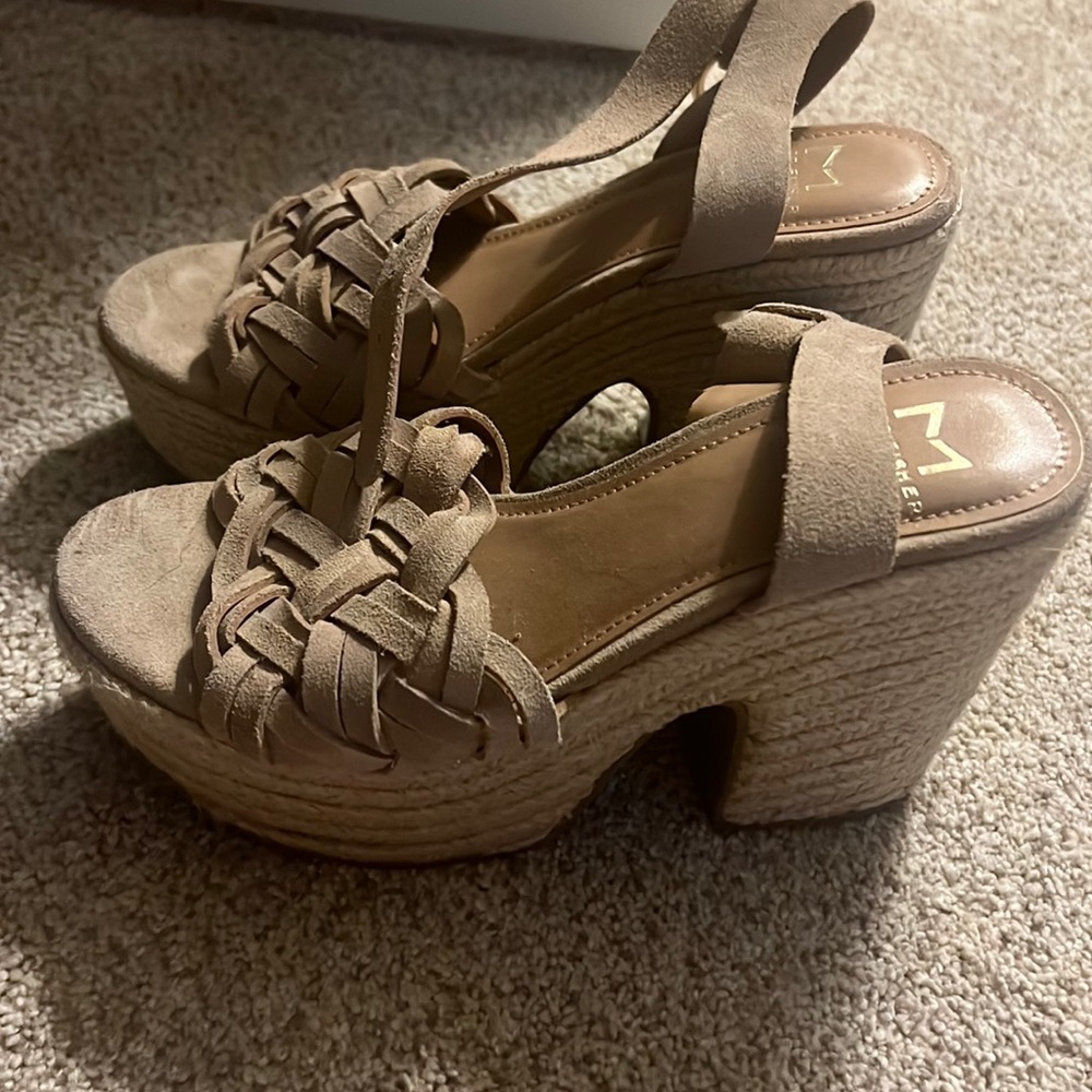 Marc fisher wedges brand new never worn